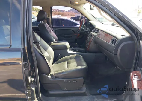 2010 Chevrolet Silverado 1500 Ltz z USA, uszkodzony, nr VIN 3GCRCTE08AG145163